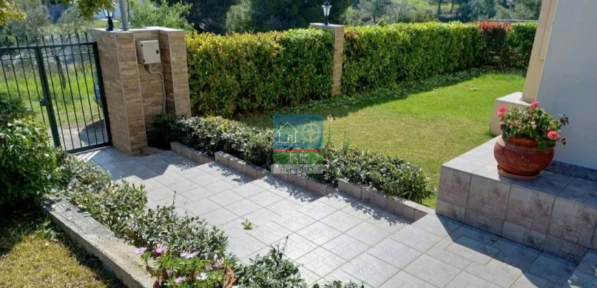 Εύβοια Παραλία Αυλίδας. Πώληση Μονοκατοικίας 260 Μ2.