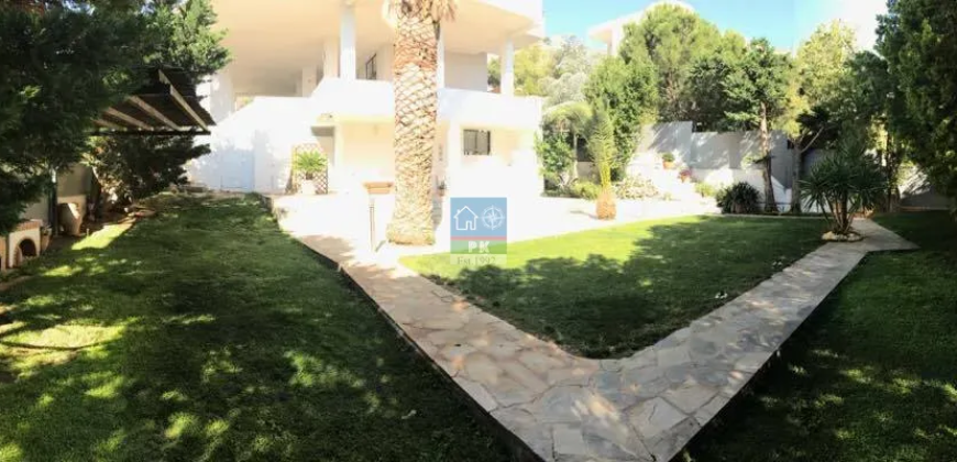 Σαρωνίδα. Πώληση Μονοκατοικίας 360 Μ2.