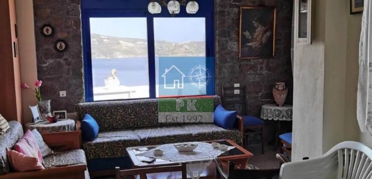 Σέριφος. Πώληση Μεζονέτας 71 Μ2.