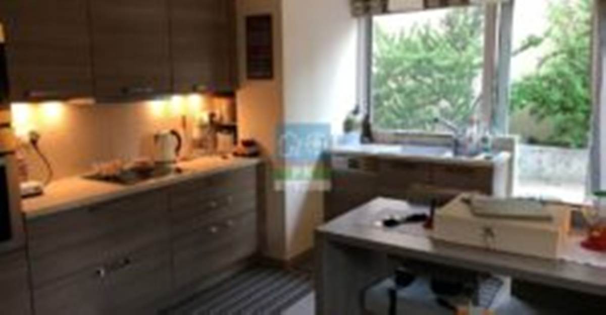 Αθήνα, Νέα Ερυθραία. Πώληση Διαμερίσματος 153 Μ2.