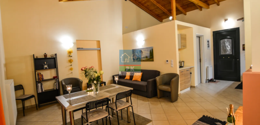 Ακράτα, Περιστέρα. Πώληση Ξενοδοχείου 105 Μ2, 2 χώρων.