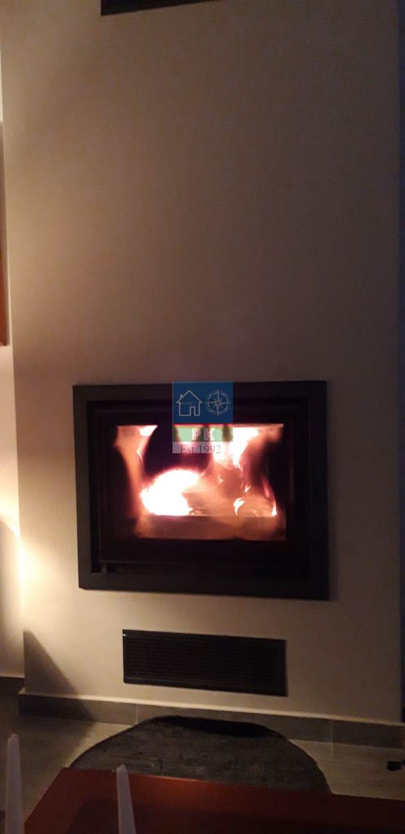 Λαγονήσι, Καλύβια. Πώληση Νεόδμητης Μονοκατοικίας 136 Μ2.