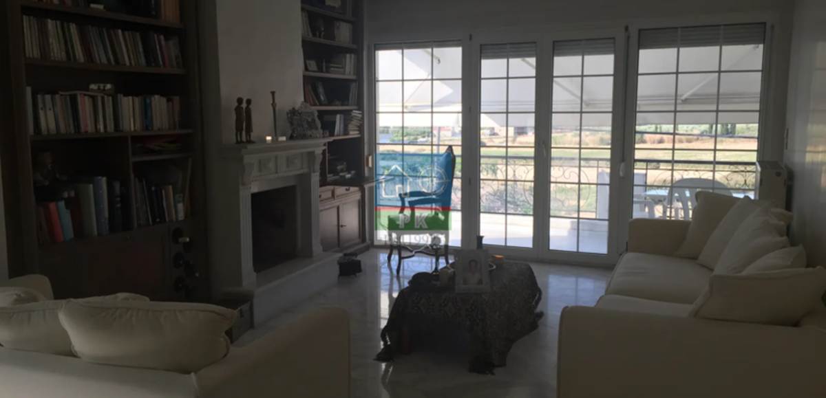 Αράχωβα, Ακριολίβαδο. Πώληση Οικοπέδου 4.558 Μ2.