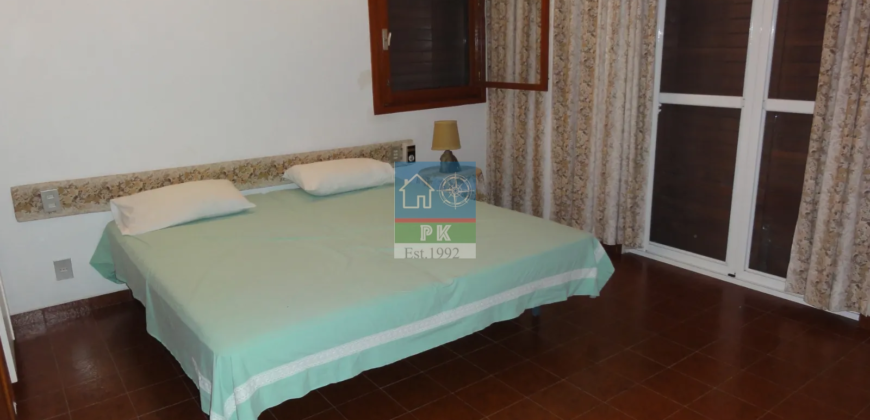 Εύβοια, Λίμνη, Ροβιές. Πώληση Βίλας 350 Μ2.