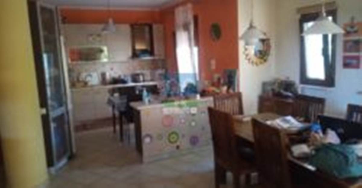 Αλεξ/πολη, Παλαγία. Πώληση Μεζονέτας 3 επιπέδων 260 Μ2.