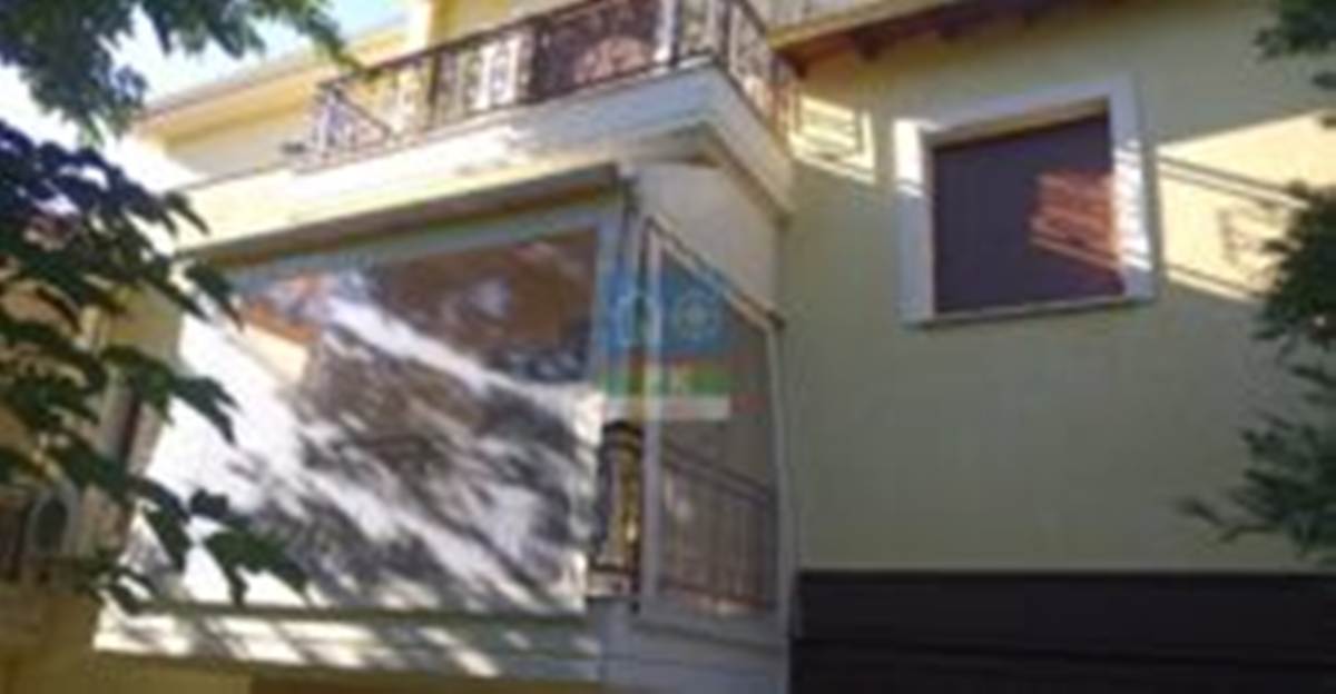 Αλεξ/πολη, Παλαγία. Πώληση Μεζονέτας 3 επιπέδων 260 Μ2.