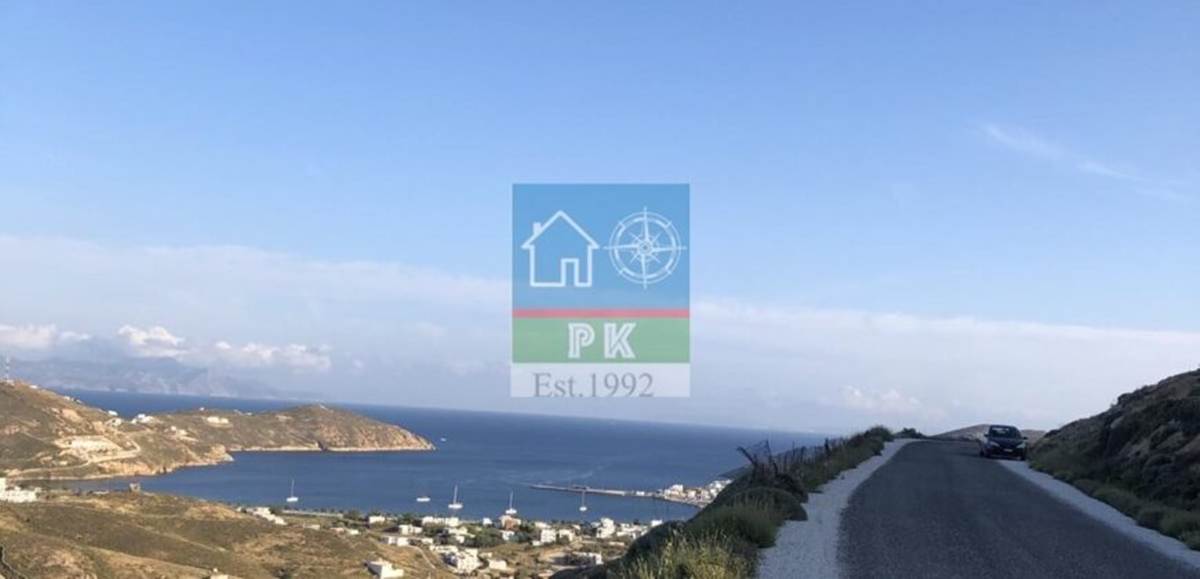 Σέριφος, Κάτω Χώρα. Πώληση Αγροτεμαχίου 8.000 Μ2.